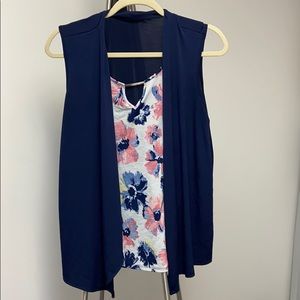 Floral blouse sleeveless